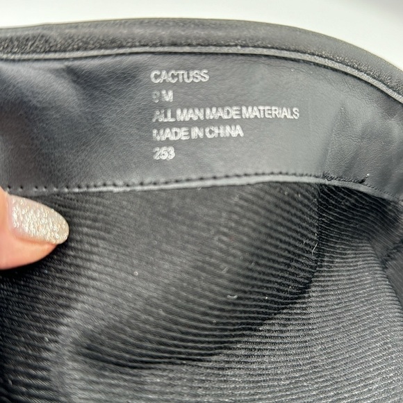 Cactus knee high boots Sz 9M, very soft, inside zippers - Picture 5 of 6